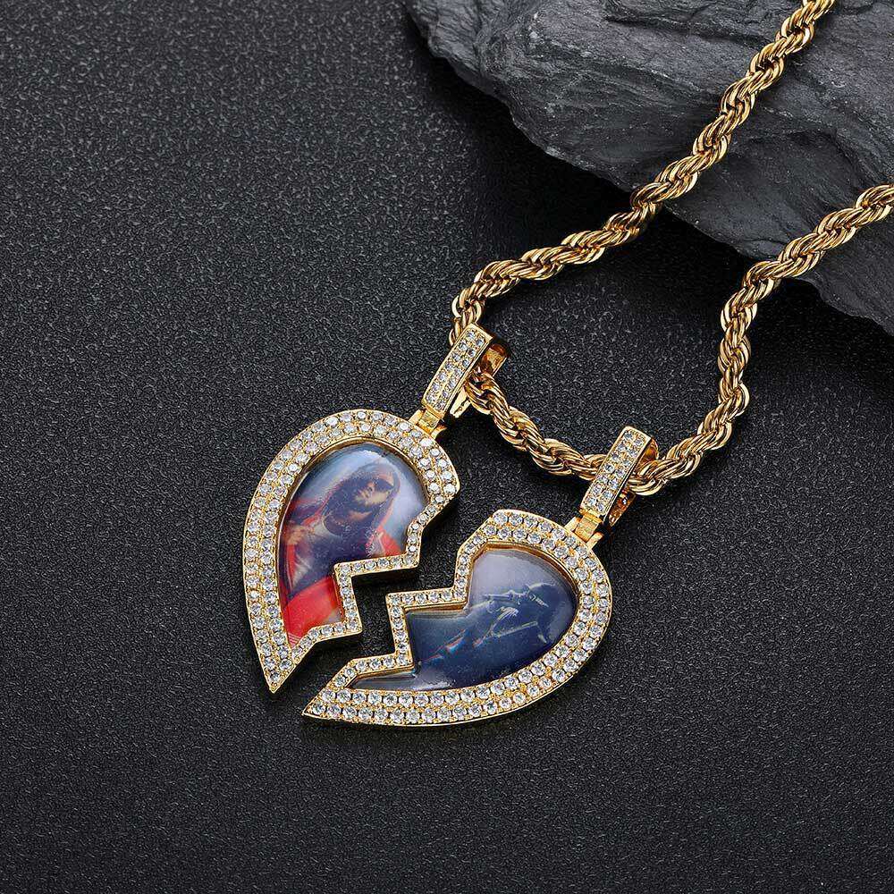 Hip Hop Magnetic Heart Men's Necklace Trendy Brand Personality Micro Paved Zircon Photo Frame Pendant 0587