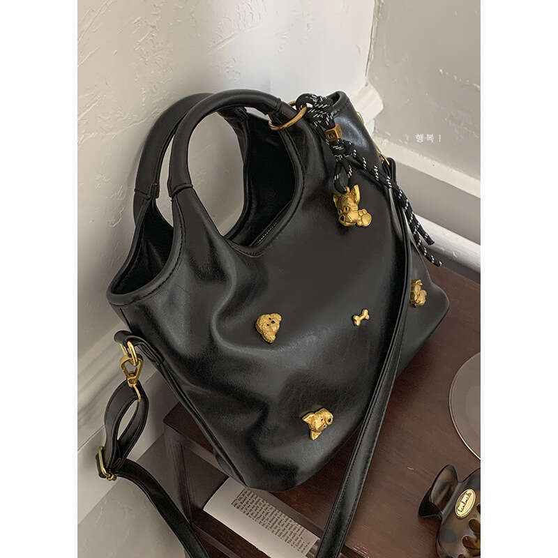 designer bag Korean Style Handheld Fashion Basket Women's 2024 Winter New Simple Shoulder Niche Crossbody Bag