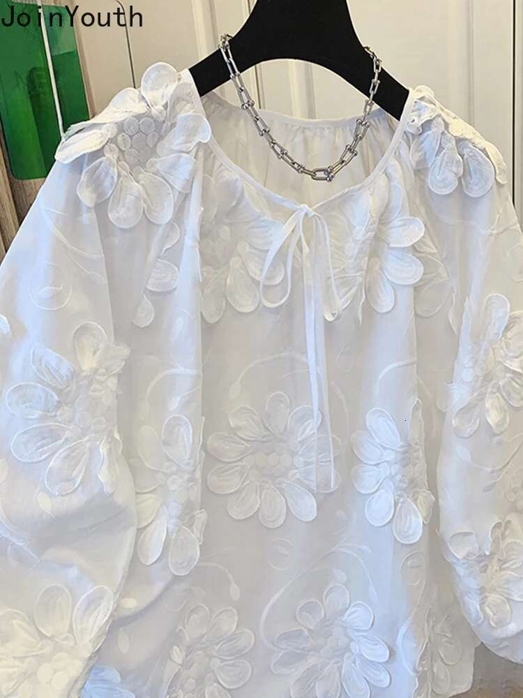 2025 Blusas Mujer De Moda White Blouses Women Clothing O-neck Long Sleeve Floral Shirts Loose Fashion Sweet Korean Blouse Tops