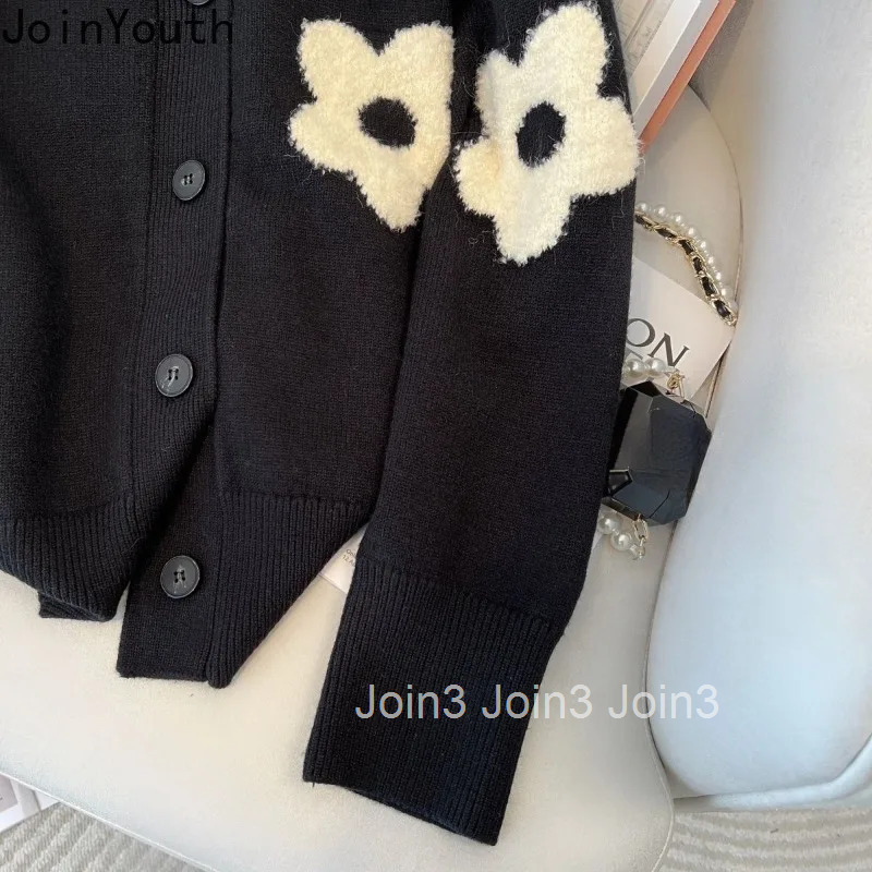 Floral Embroidery Cardigan Coat Winter Women Clothing Pull Femme V-neck Loose Knitted Sweater Tops Vintage Korean Sueter Mujer