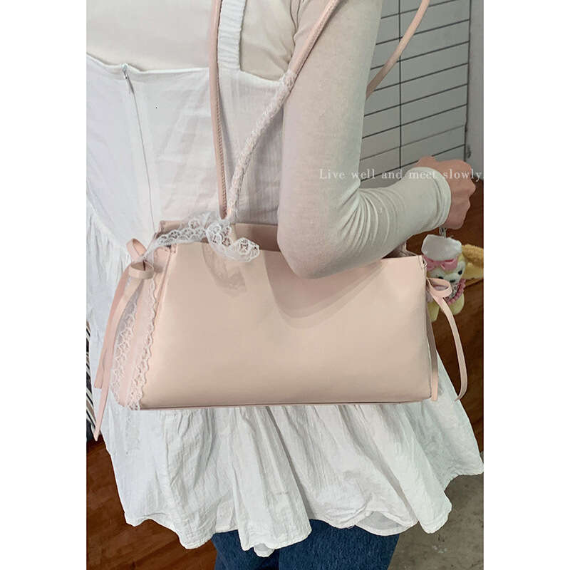 designer bag Unique Designer Underarm 2025 Spring New Single Shoulder Commuter Bag Versatile Women's Handbag