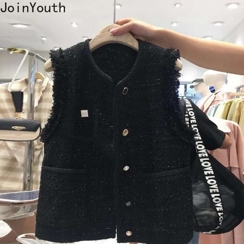 Korean Vest Womens Clothing O-neck Vintage Loose Waistcoat 2025 Ropa Mujer Temperament Tanks Tops Sleeveless Cardigan Women