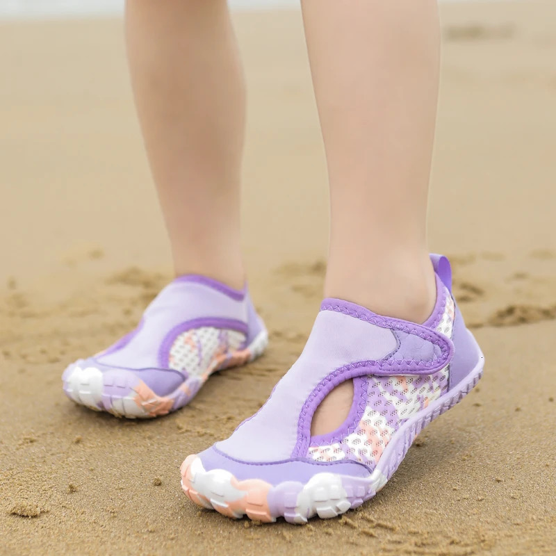 Childrens Water Shoes Light Breathable Beach Swimming Surf ShoesKids Sneakers 250612