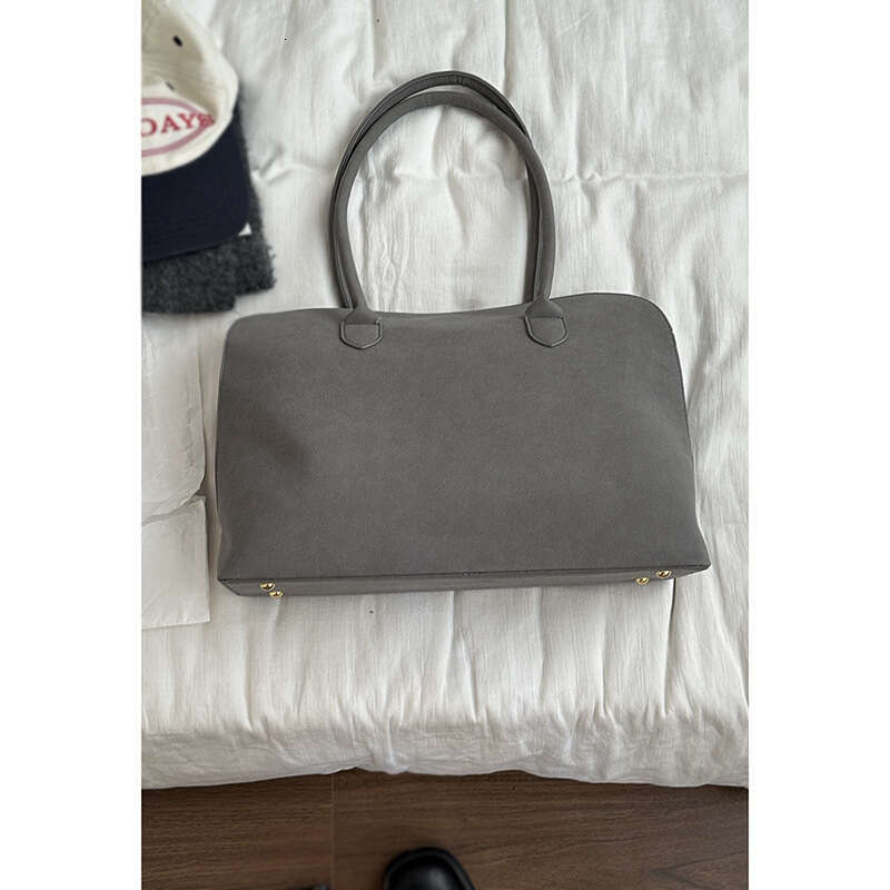 designer bag Autumn Suede for Women 2024 New Fashion Tote Simple Commuter Large Capacity Underarm Bag