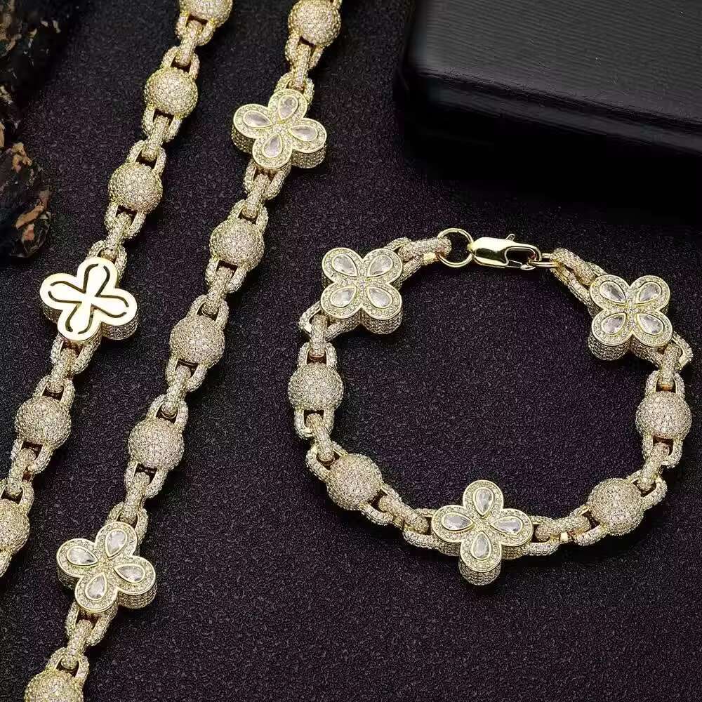 Hot Sale Hip Hop Full Bubble Bead Necklace Chain Four Leaf Clover Jewelry Men Necklace Accessories Cuban Necklace for Men
