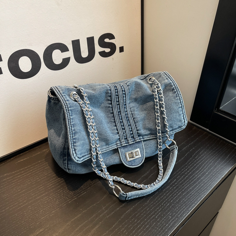Free Shipping Designer Bag Denim Fabric Bag For Women 2024 New Fashion Large Capacity Chain Shoulder Bag High-end Feel For Class And Commute Luxury Ba