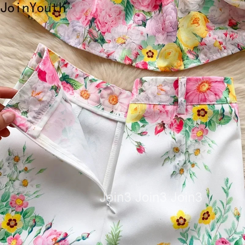 Summer Women Clothing Floral Two Piece Sets Stand Neck Slim Waist Shirt High Waist Wide Leg Shorts Outfits Vintage Korean Suit