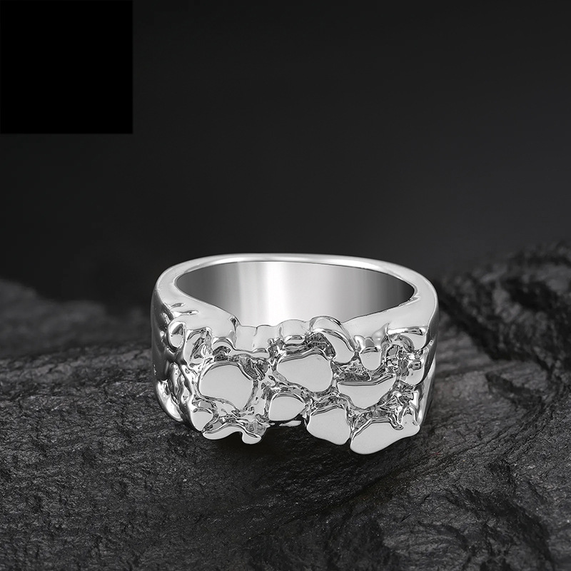 Luxury Designer Jewelry Unique Design Micro Pave Ring Minimalist Versatile Hammered Texture Trendy Hip Hop Ring