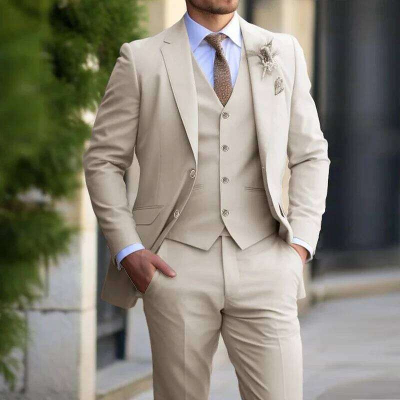 3 Pieces Beige Suits Fashion Slim Fit Blazer Vest Pants Set Formal Business Wedding Tuxedos For Men Casual Clothing
