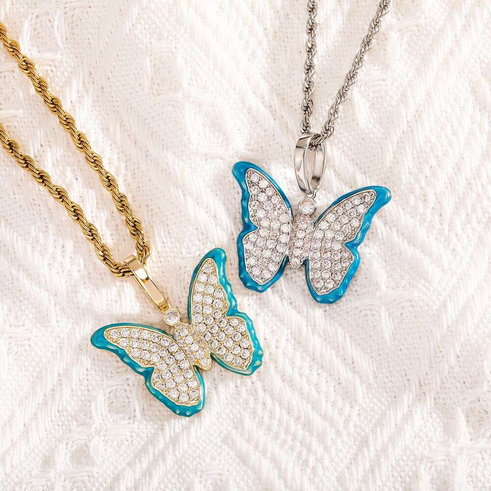 New Fashion Full Dia Luminous Butterfly Pendant Elegant Necklace for Men and Women