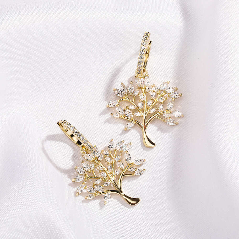 Creative Personality Tree of Life Simple Hollow Out Inlaid Dia Ear Studs Unisex Copper Gold Earrings