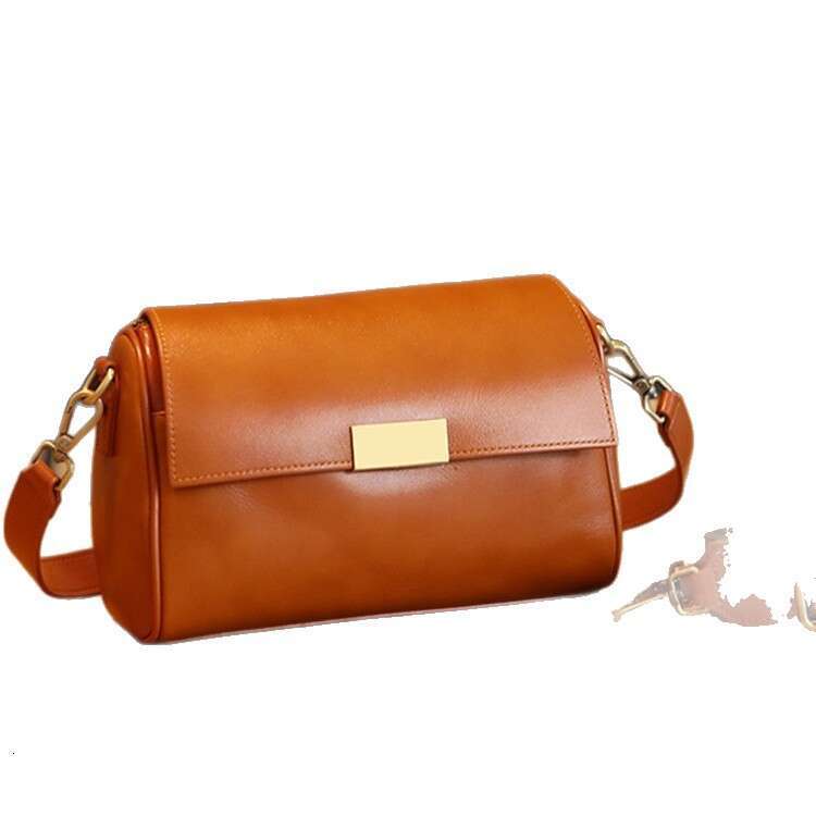 Top Layer Cowhide 2025 New Underarm for Women Fashion Crossbody High-Quality Genuine Leather Shoulder Bag