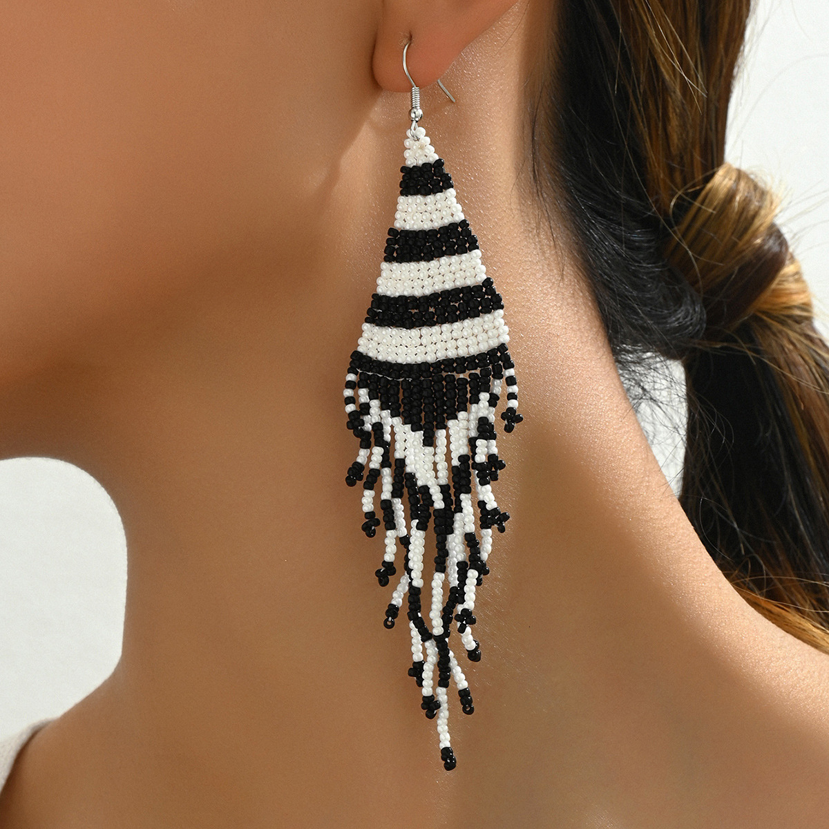Style Simple Beaded Earrings Tassel Design Rice Bead Studs Textured Ear Pendants