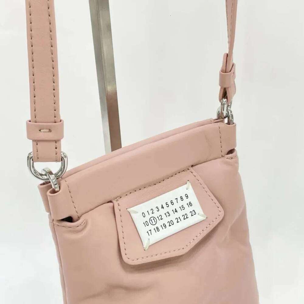 Fashionable Versatile Trendy Soft Fresh Crossbody Genuine Leather Mobile Phone Bag ### 2024 New Women's Cr