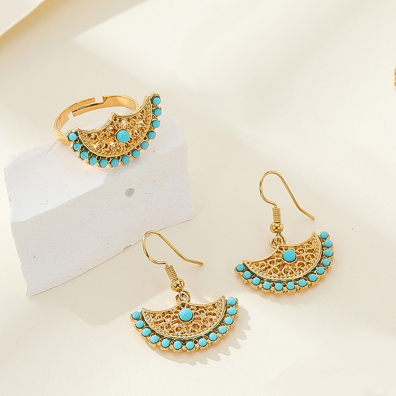 Minimalist American Style Necklace And Earring Set Fashion Fan-Shaped Design Index Finger Ring Earrings