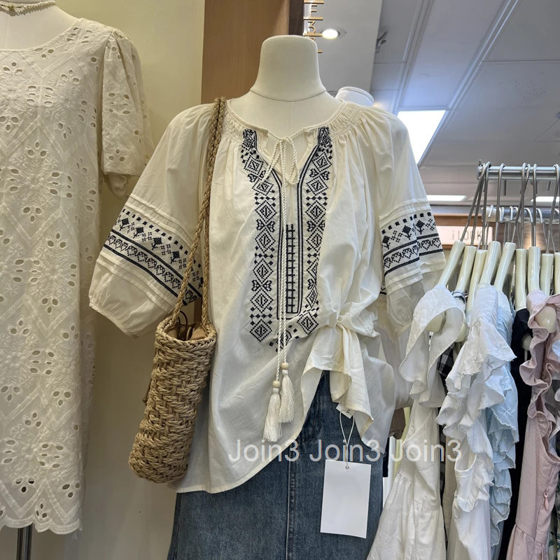 Summer Shirt Women Clothing Vintage Casual Blouses 2025 Blusas Mujer De Moda O-neck Bandage Embroidery Vintage Loose Blouse Tops