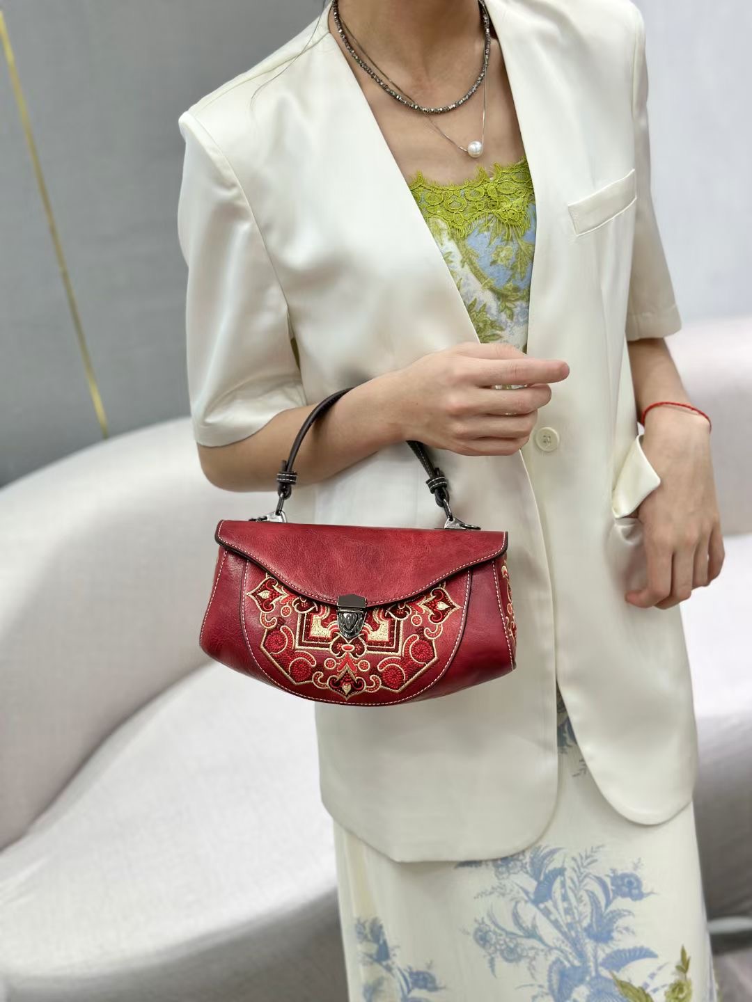 RH1653 Chinese Floral - Embroidered Handbags designer bag Support customization
