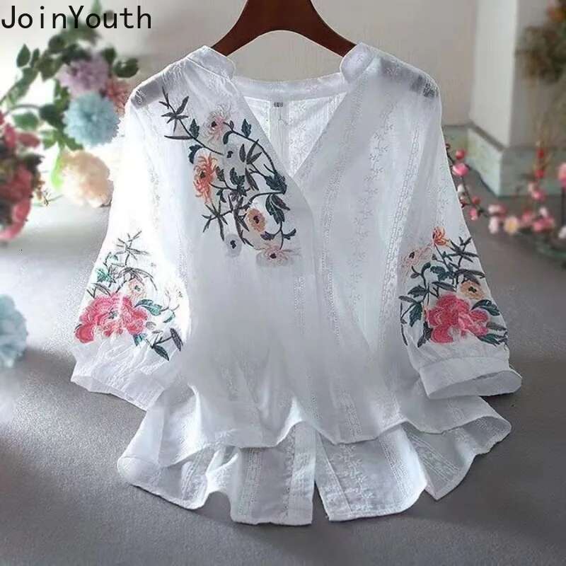 2025 Blusas Mujer De Moda White Vintage Blouses for Women Temperament Tops Cotton White Embroidery Oversized Blouse Shirts 7n791