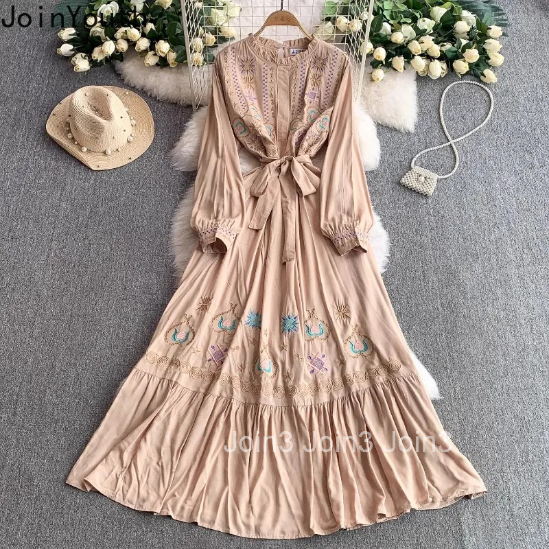 Vintage Woman Dress 2025 Vestidos De Mujer Slim Waist Ruffles Embroidery Robe Femme O-neck Lantern Sleeve Summer Maxi Dresses