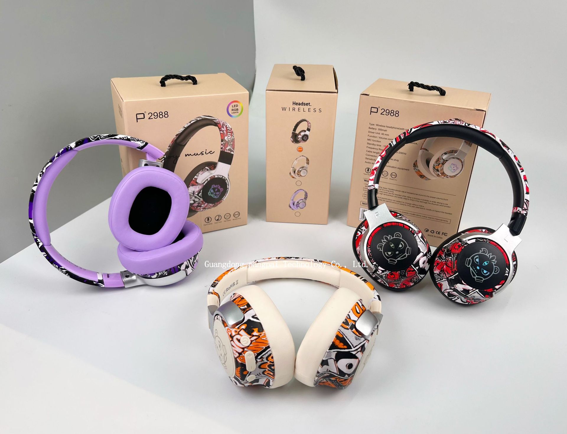 Doodle wireless bluetooth headset RGB light effect all-inclusive ear call game headset