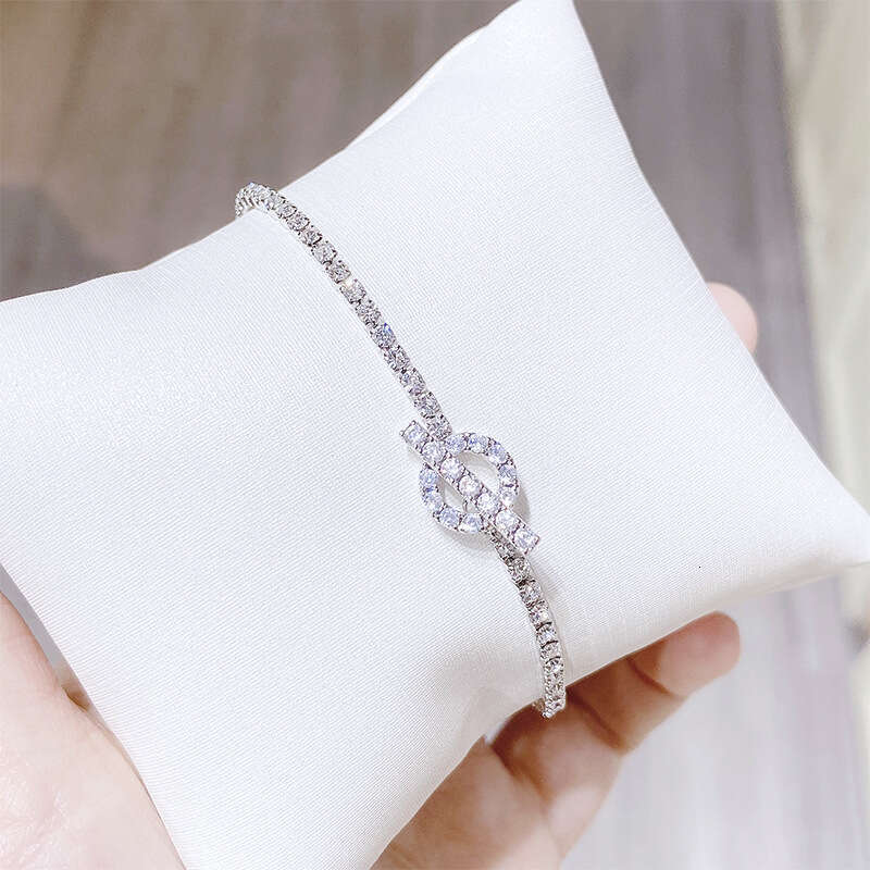 Korean Simple Personality Fashion Zircon Crystal Bracelet for Women Elegant Student Versatile Forest Style Jewelry Bangle