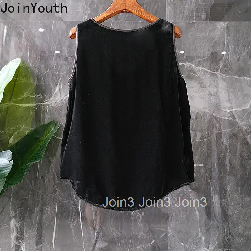 Vintage Tanks V-neck Sleeveless Fashion Black Waistcoats 2025 Ropa Mujer Korean Velvet Vest Temperament Oversized Tops Women