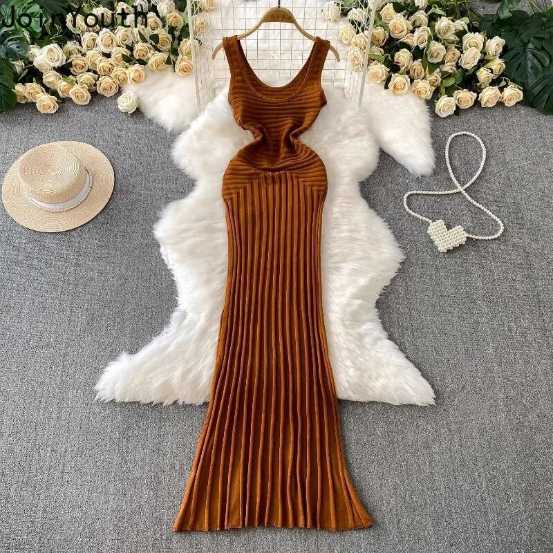 Knitted Tunic Maxi Dress for Women Square Collar Sleeveless Summer Robe Femme Bodycon Pleated Dresses 2025 Vestidos De Mujer
