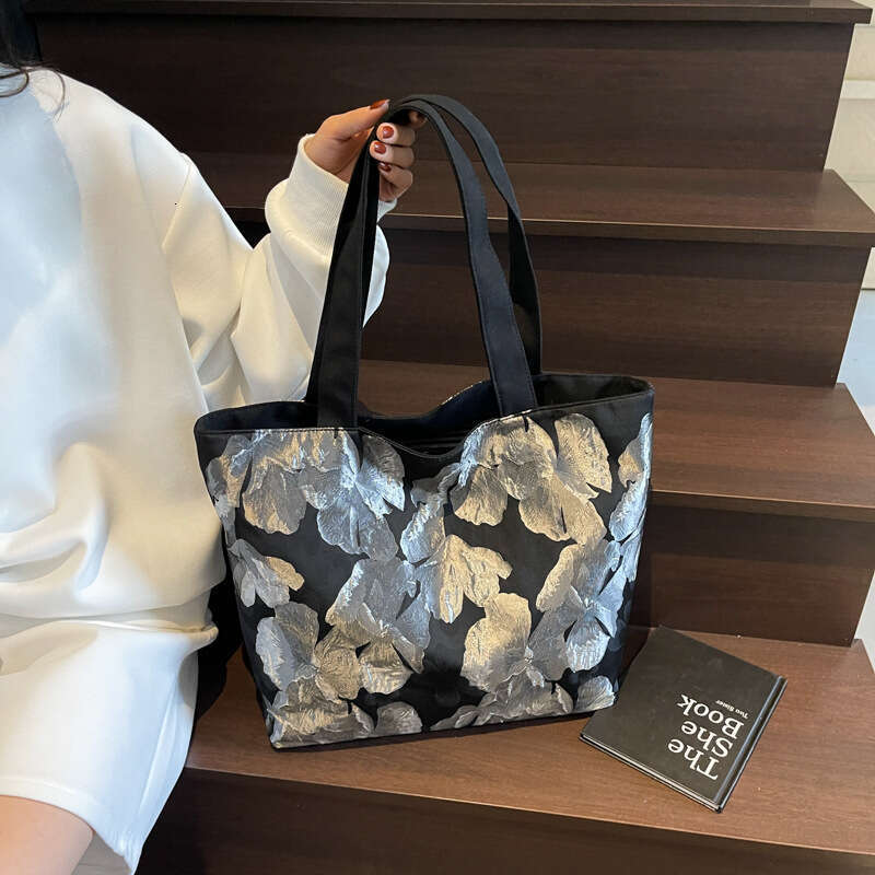 High-End Versatile Tote Summer New Butterfly Print Korean Fashion Large Capacity Commuter Shoulder Bag