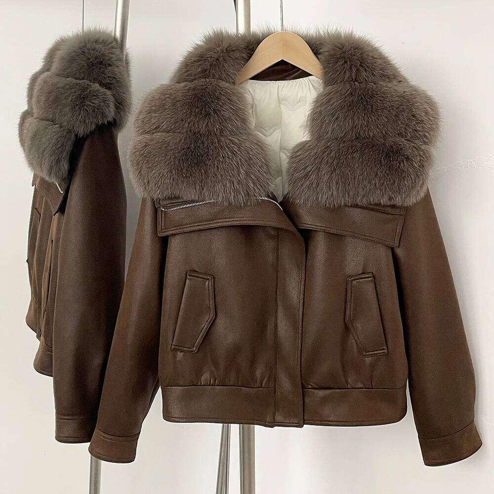 Designer Leisure High Quality Luxurious 2025 Winter Clothing Women Fashion Short Down Coat Big Real Fox Collar Lady Warm Suede Fur Puffer Jacket Femal