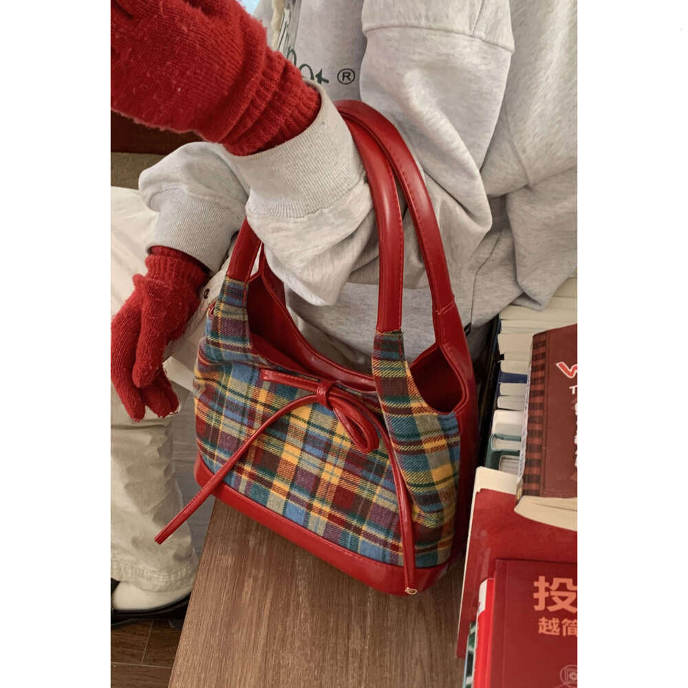 designer bag Korean Style Fashion Handheld Basket for Women 2024 New Wool Plaid Bucket Niche Texture Underarm Bag