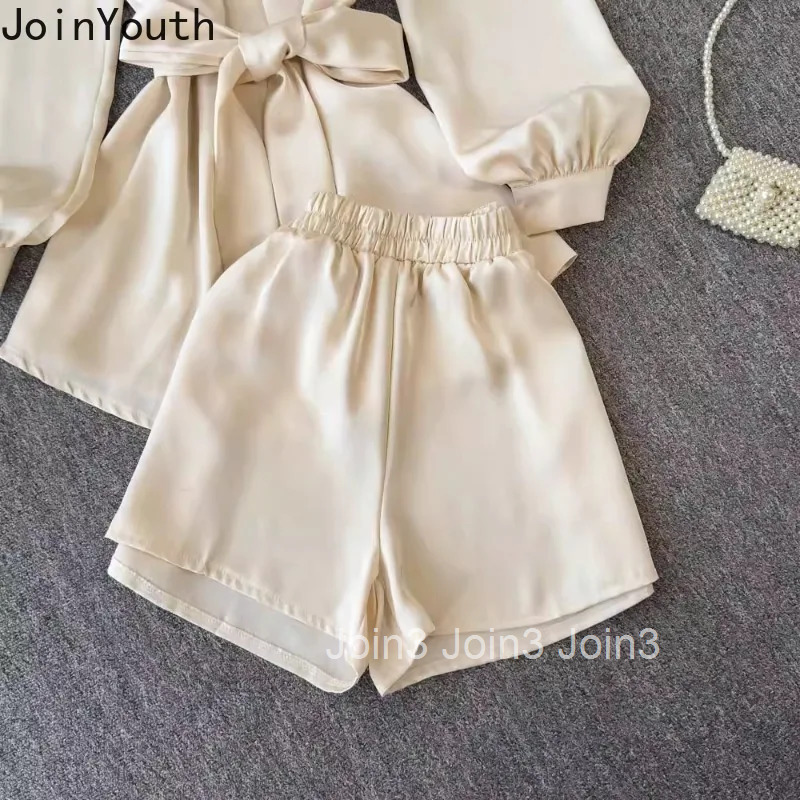 Shorts Suit Womens Clothing 2025 Two Piece Sets Diamond Slash Neck Bandage Tops Slim Fit Shorts Outfits Temperament Summer Set