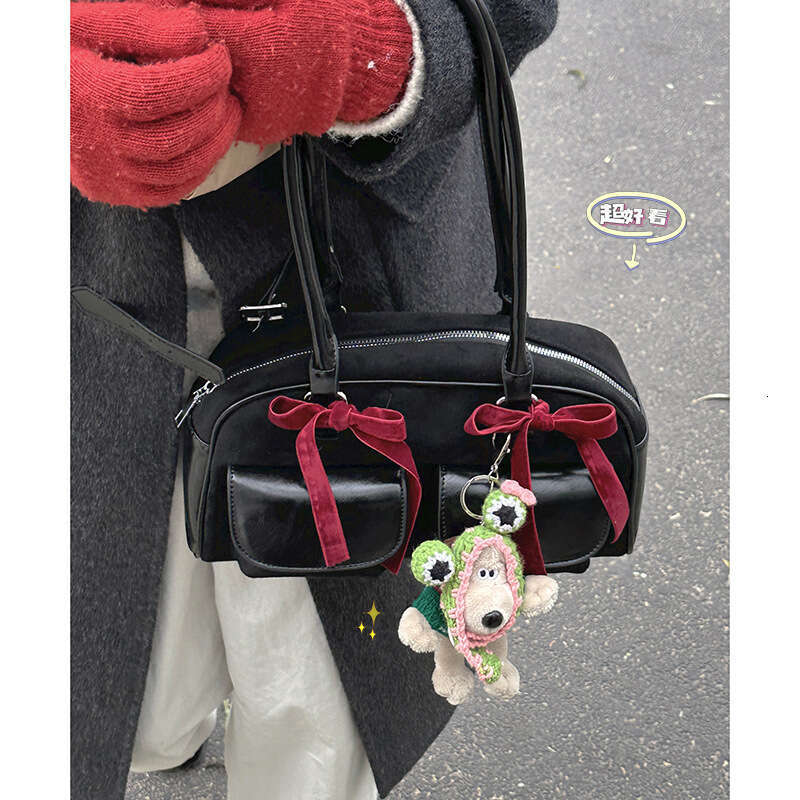 Textured Suede Commuter for Women 2023 New Niche Fashion Underarm designer bag Bag Large Capacity Handbag