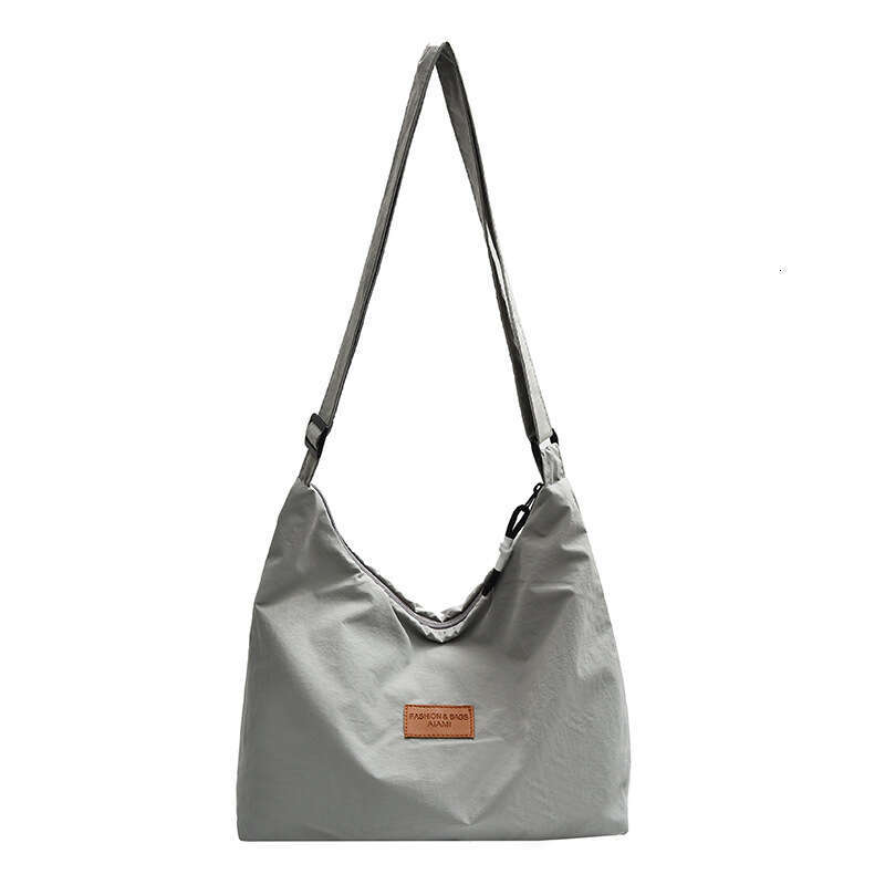 Ultra-light Large Capacity Waterproof Oxford Cloth Couple Fashion Versatile Casual Korean Style Tote Lightweight Crossbody Bag