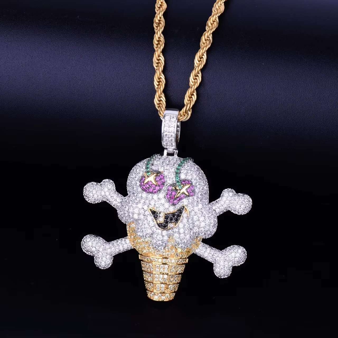 New Arrival 18K Gold and Silver Hip Hop Style Pirate Skull Ice Cream Moissanite Pendants Charms Necklace Charm Set