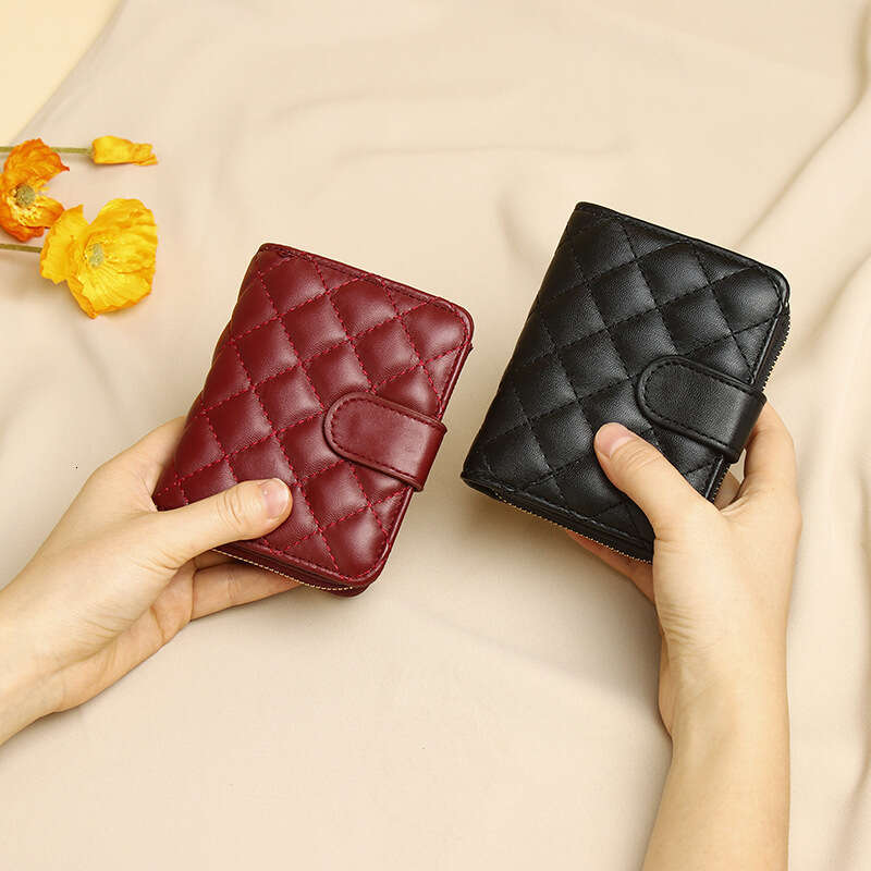 New Women's High-End Luxury Quilted Wallet Short Accordion Multi-Card Slot Card Holder Small Coin Purse