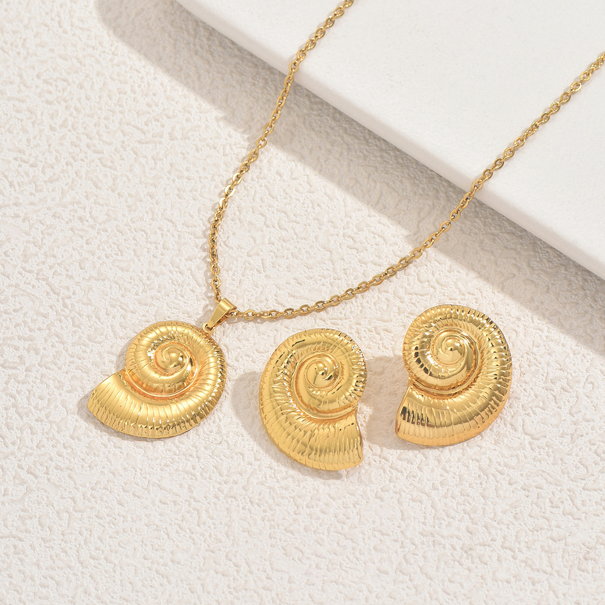 Fashion Ocean Style And Earring Set Personality Conch Metal Design Pendant Long Necklace For Women