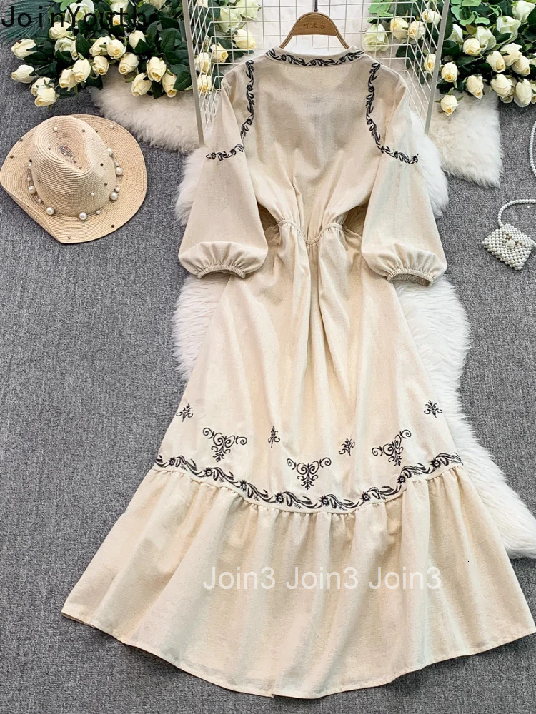 Vintage Woman Dresses 2025 Vestidos De Mujer Slim Waist Lantern Sleeve O-neck Robe Femme Embroidery Floral White Dress for Women