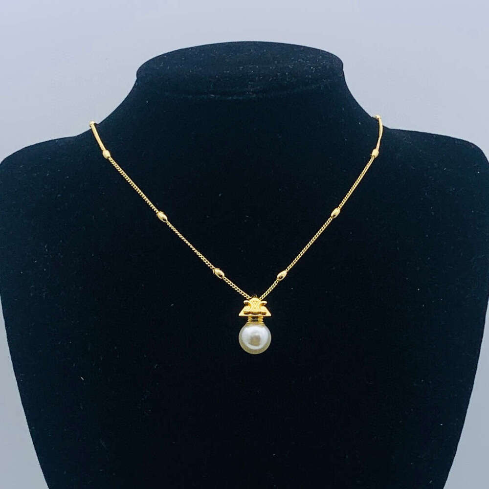 cel New Arc de Triomphe Dia Necklace, Cel Letter Versatile Choker, Brass Jewelry for Women 8a30
