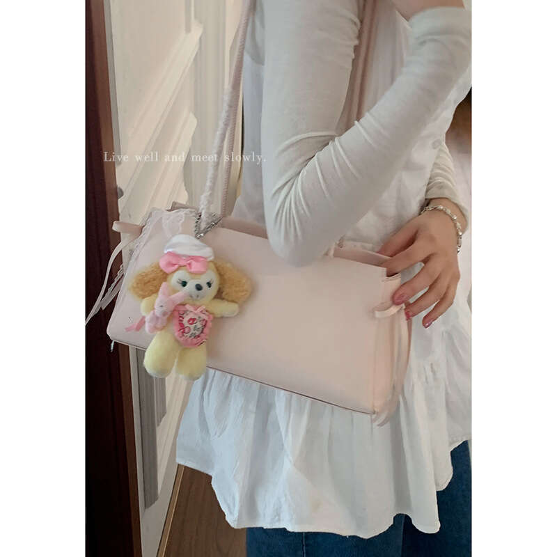 designer bag Unique Designer Underarm 2025 Spring New Single Shoulder Commuter Bag Versatile Women's Handbag