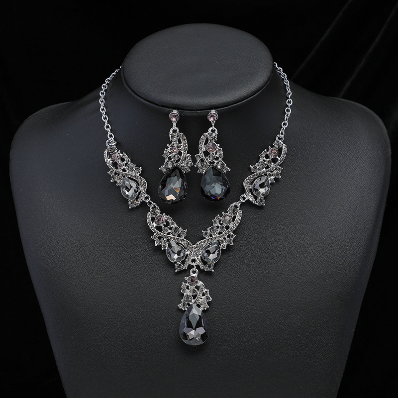 New Exaggerated Statement Necklace Earring Set Luxury Gemstones Natural Crystals with Cross Mirror Accents Perfect for Dresses