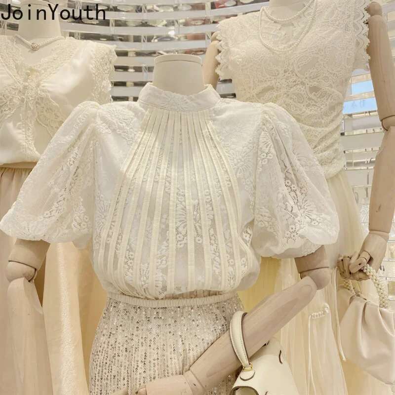 Elegant Women Shirts Tops Vintage Blouse for Women Stand Neck Puff Sleeve Summer Shirt Fashion Embroidery Korean Blusas De Mujer