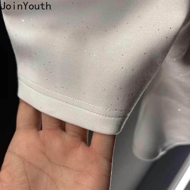 Crop Tops Tshirts for Women Solid Color Diamond Tunic Tees 2025 Ropa Mujer Slim Waist Off Shoulder Fashion Sweet Sexy T-shirt