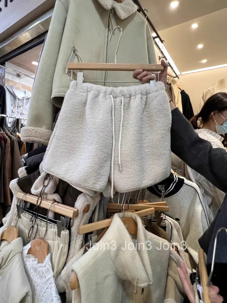 Lamb Wool Wide Leg Shorts Women New Bottoms Drawstring Elastic Waist Fashion Y2k Pants Casual Korean Pantalones Cortos De Mujer