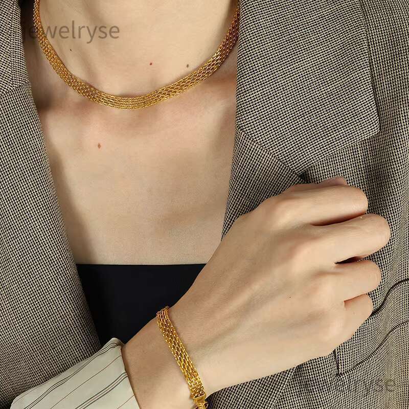 DHcollection OUDIANYA JEWELRY XL43-SL08 Hight Quality Collarbone Chain Openwork Bracelet Woven Wide Face Necklace Jewelry Set