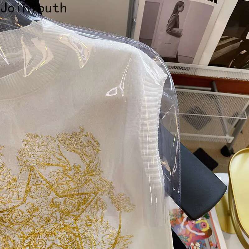 Woman Tshirts 2025 Shirts for Women O-neck Sleeveless Knitted Tops Ropa Mujer Chic Embroidery Korean Temperament Summer T-shirt