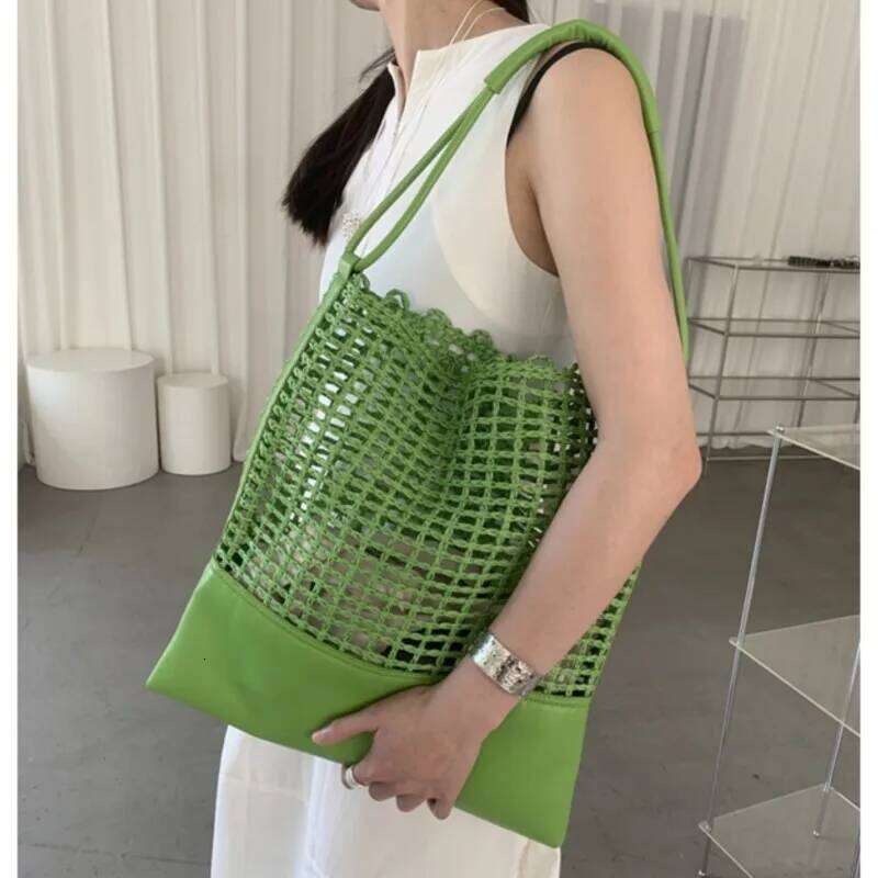 Designer Bag Fashion Hollow Out Straw Women Shoulder Bags Designer Weave Lady Handbag Casual Handmade Summer Beach Large Tote Bag