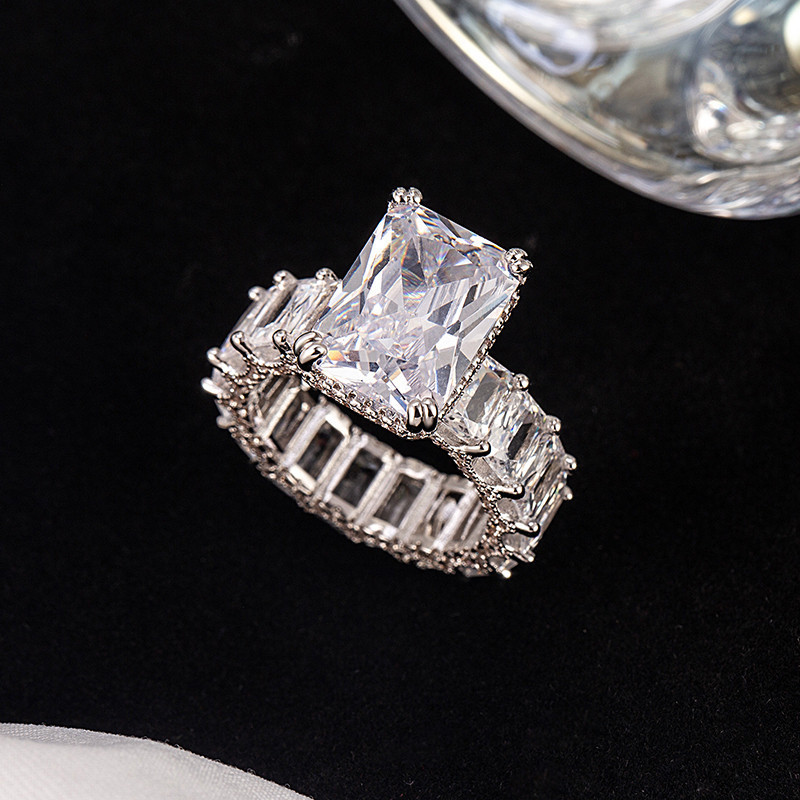 Choucong Sparkling Top Sell Elegant Luxury Jewelry 18K White Gold Fill Radiant Shape White 5A Cubic Zircon CZ Diamond Party Eternity Women Wedding Bri