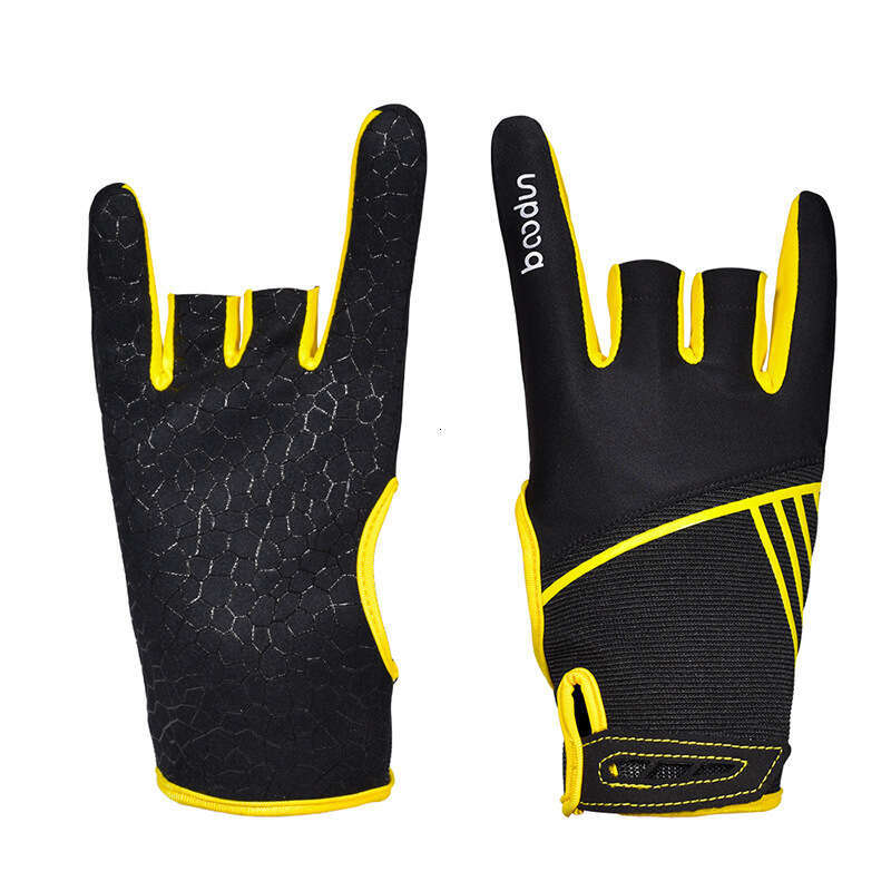 New leisure bowling gloves dew refers to breathable fitness gloves.