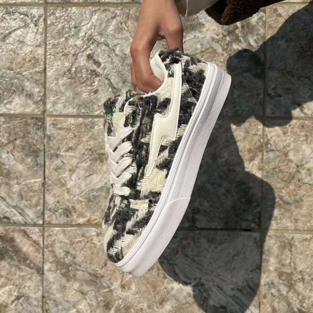 2024 Northern Wolf Country INS Style Niche Lightning Design Bread Shoes Men Ulzzang Trendy Student