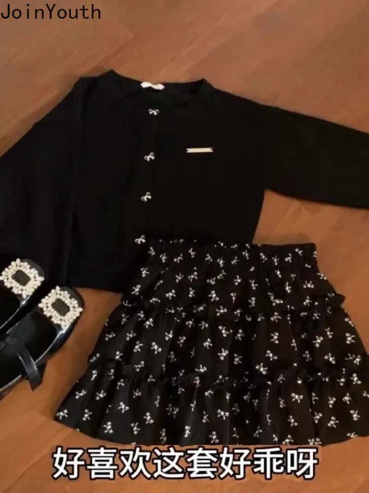 Two Piece Sets Womens Outfits Roupas Femme Knit Cropped Sweater Coat High Waist Floral A-line Skirt Suit Chic Sweet Skirts Set